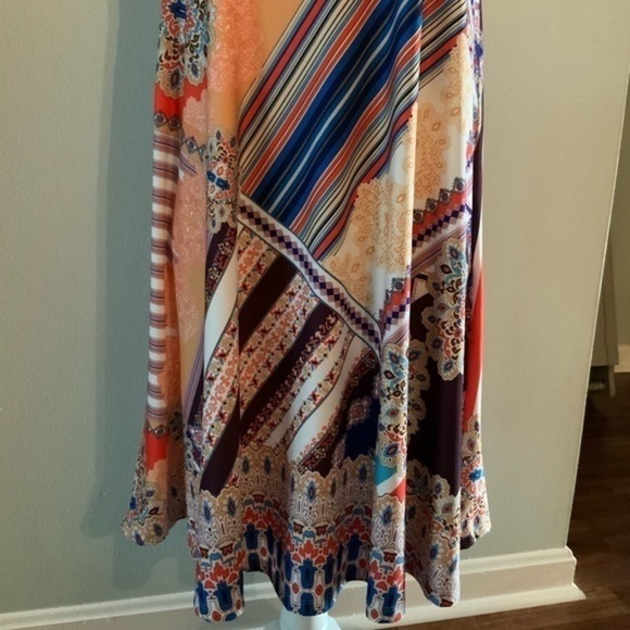 Isle by Melis Kozan Sleeveless Boho Dress Mixed Print Design NWT Sz XS - Picture 4 of 10